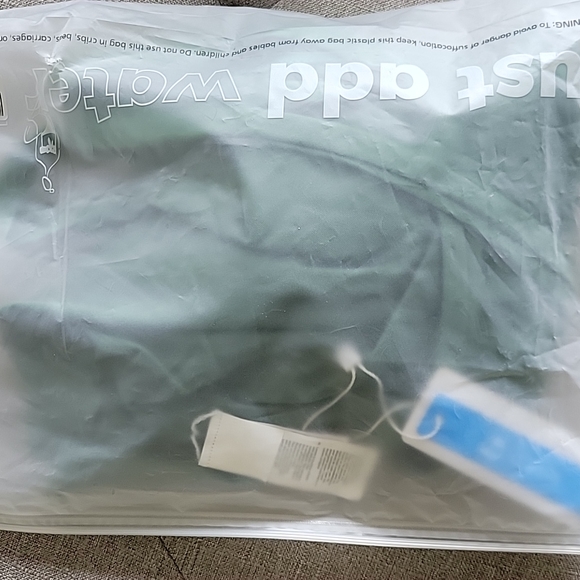 Cupshe one piece - Picture 2 of 4